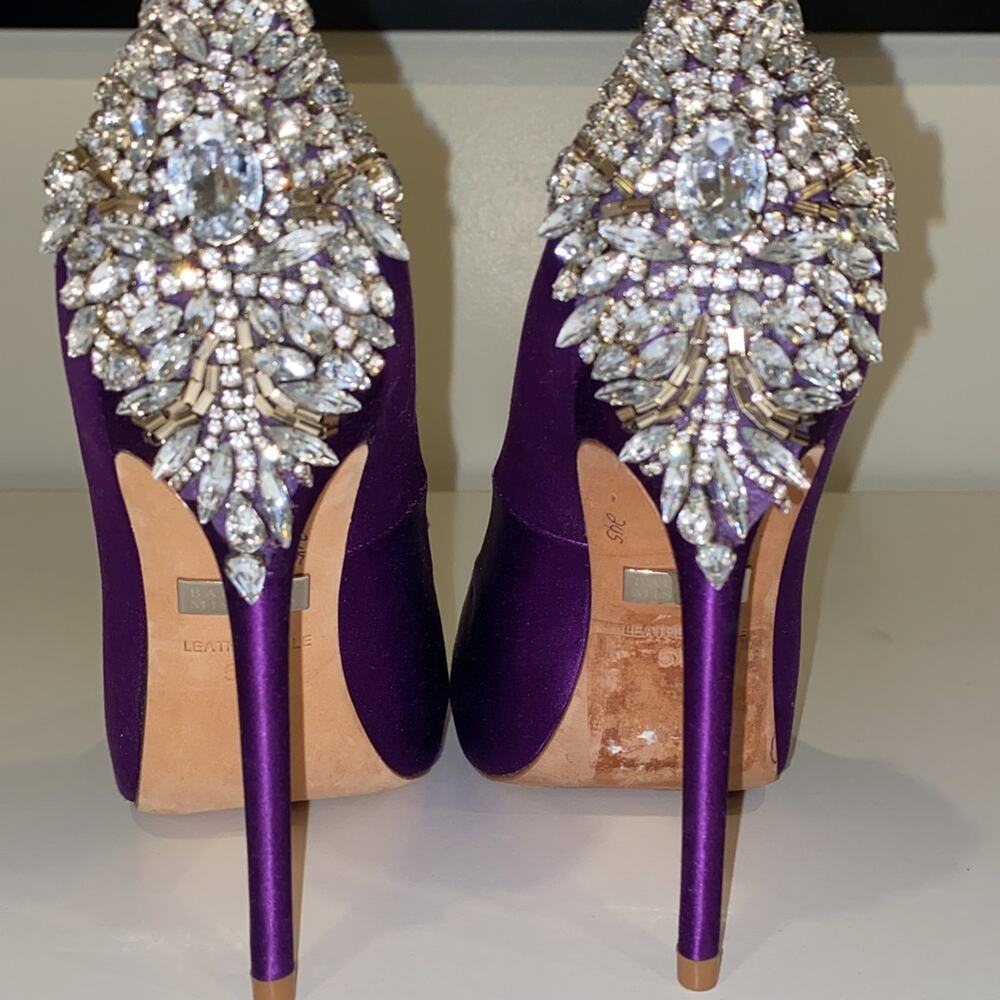 Badgley Mischka Heels - Picture 3 of 7